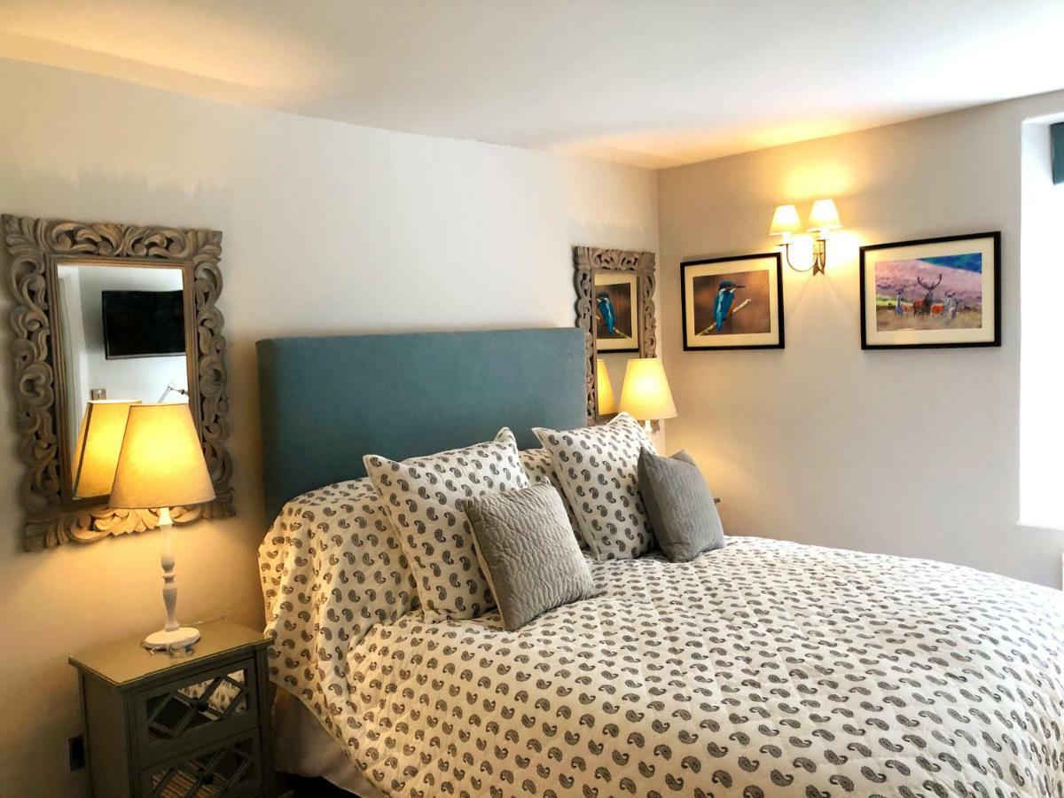 The Red Lion Hotel Oakford Екстер'єр фото